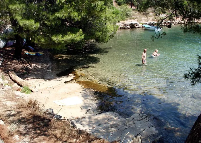 By The Sea Apartman Vrboska